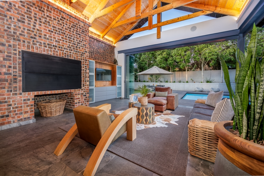 4 Bedroom Property for Sale in Vygeboom Western Cape